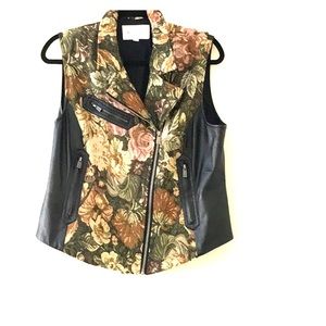 Floral Vince Camuto Vest